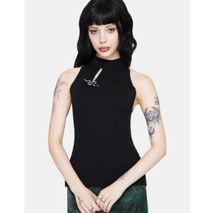 Black Sleeveless Top